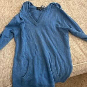 Blue hoodie cashmere